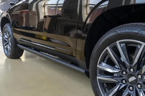 Выдвижные пороги ATS Cadillac Escalade V
