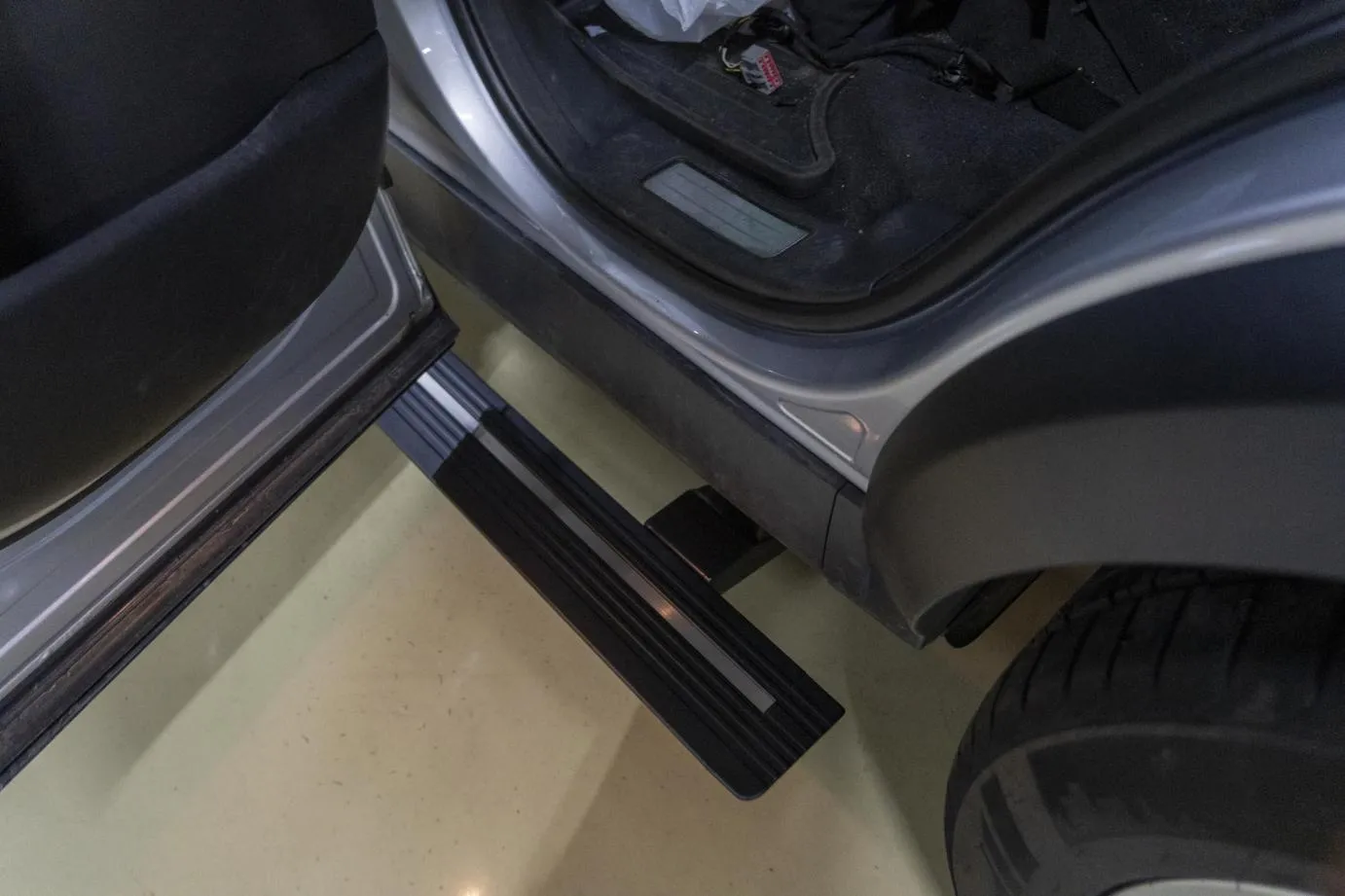 Электропороги ATS Land Rover Discovery V