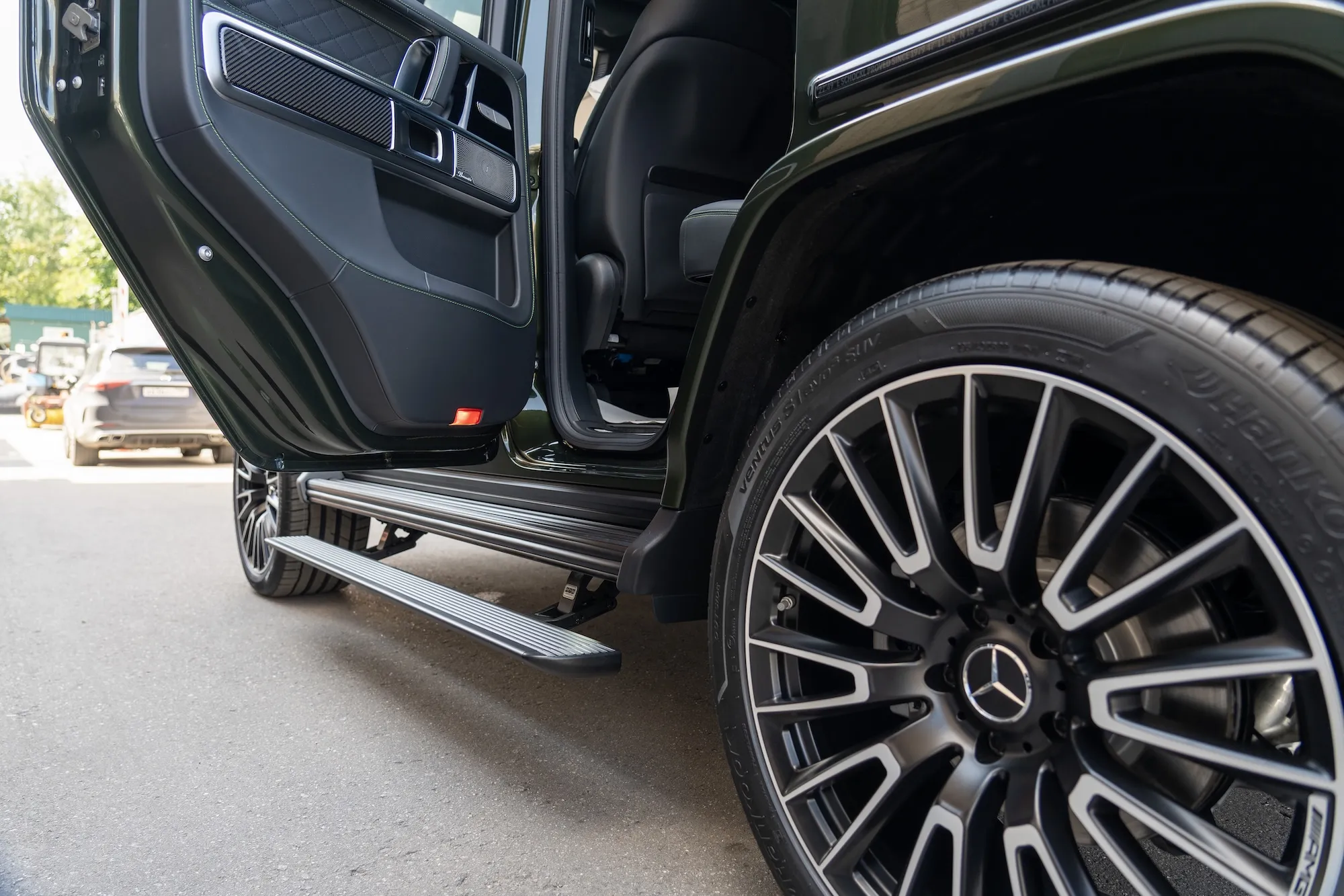 Электрические выдвижные пороги ats для Mercedes g class