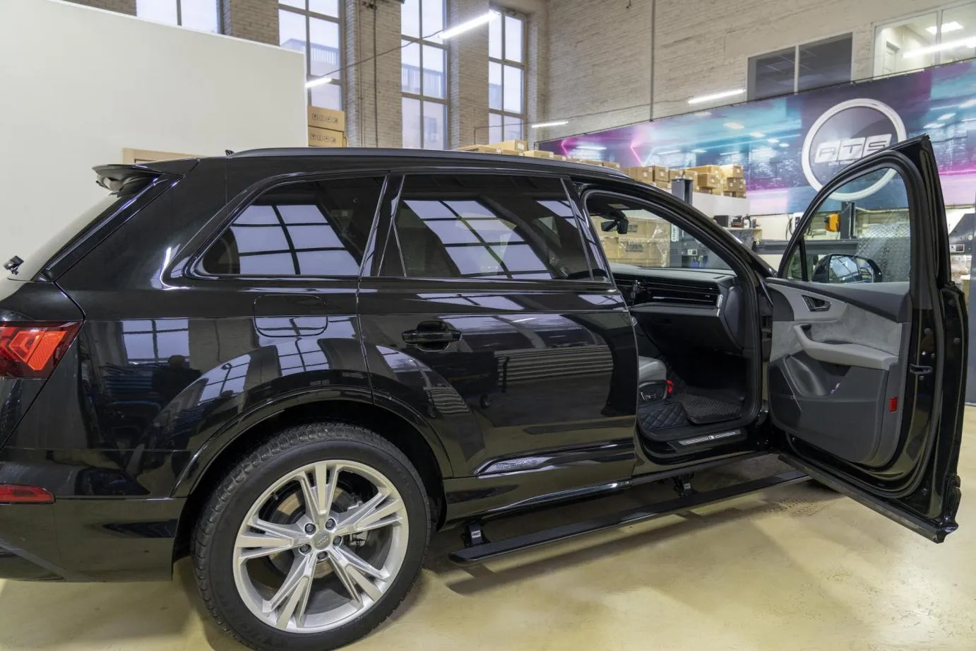 электрические выдвижные пороги ats для автомобиля audi q7