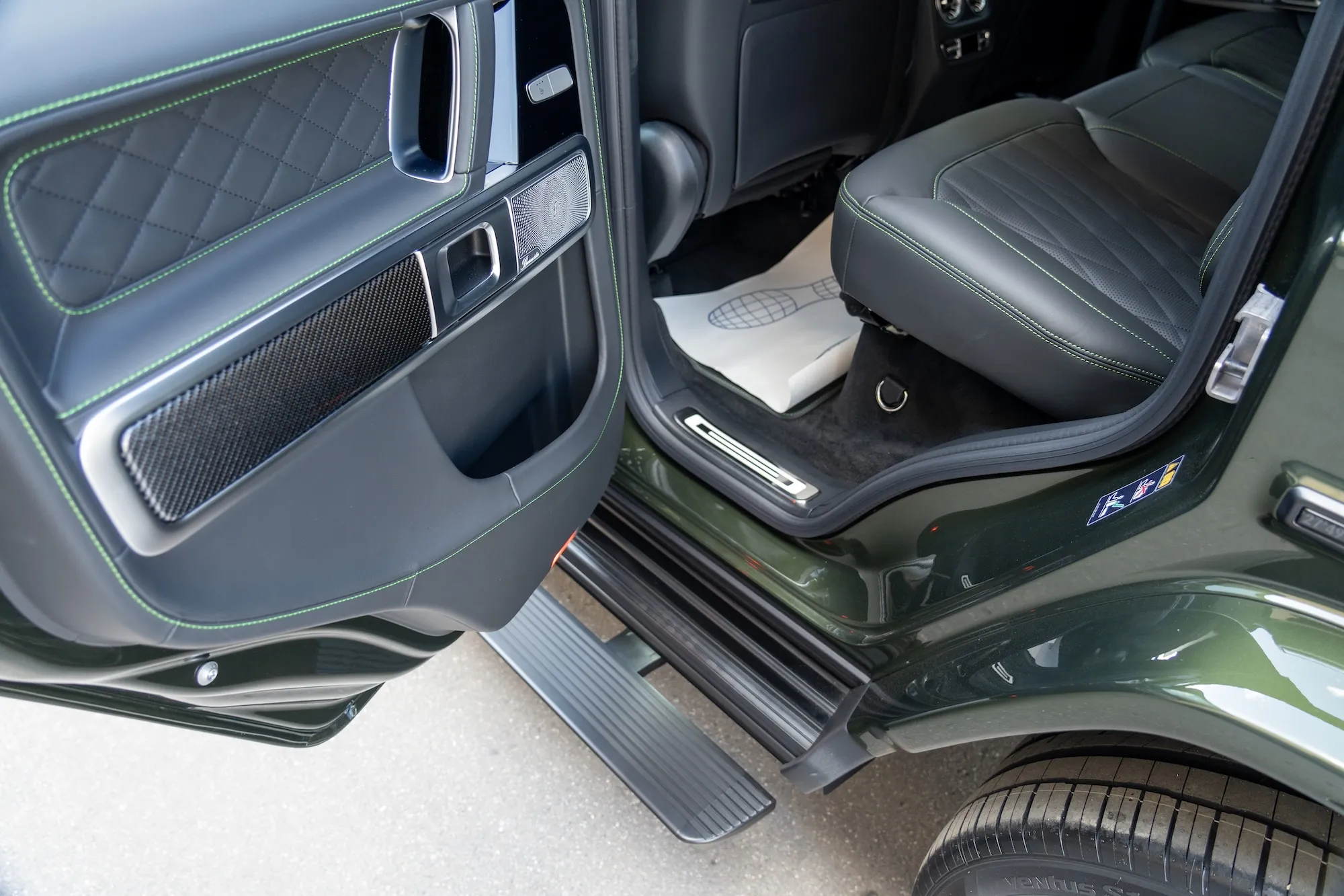 Электрические выдвижные пороги ats для Mercedes g class