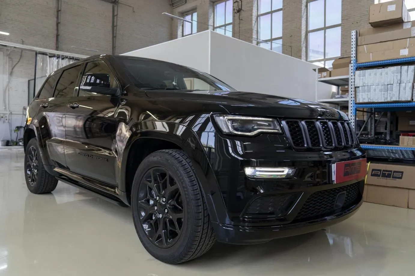 Доводчики дверей Jeep Grand Cherokee