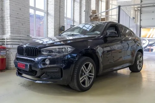 Электрические выдвижные пороги ATS на BMW X6