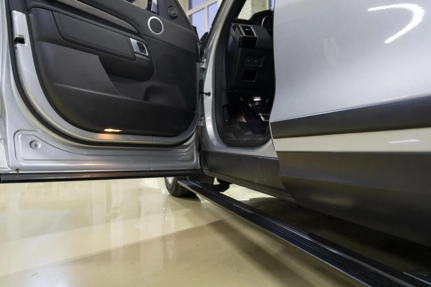 Электропороги ATS Land Rover Discovery V