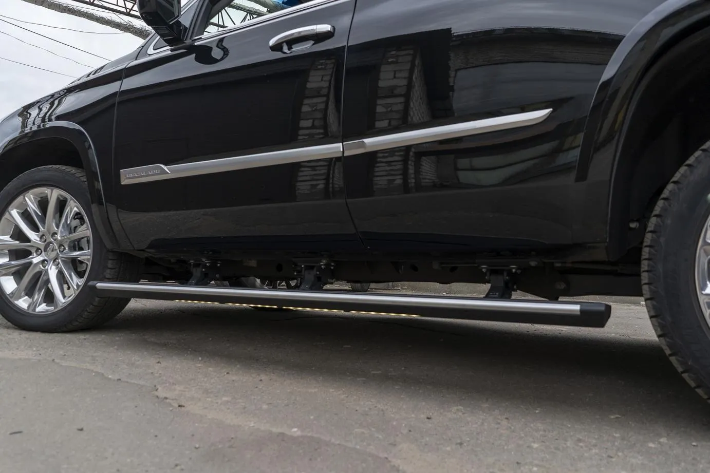 Выдвижные пороги ATS Cadillac Escalade IV