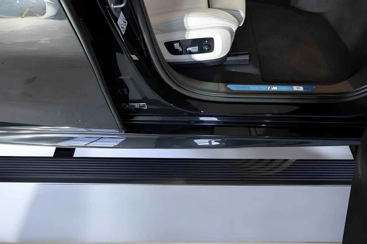 Электрические выдвижные пороги ATS для BMW X6 G06 restyling
