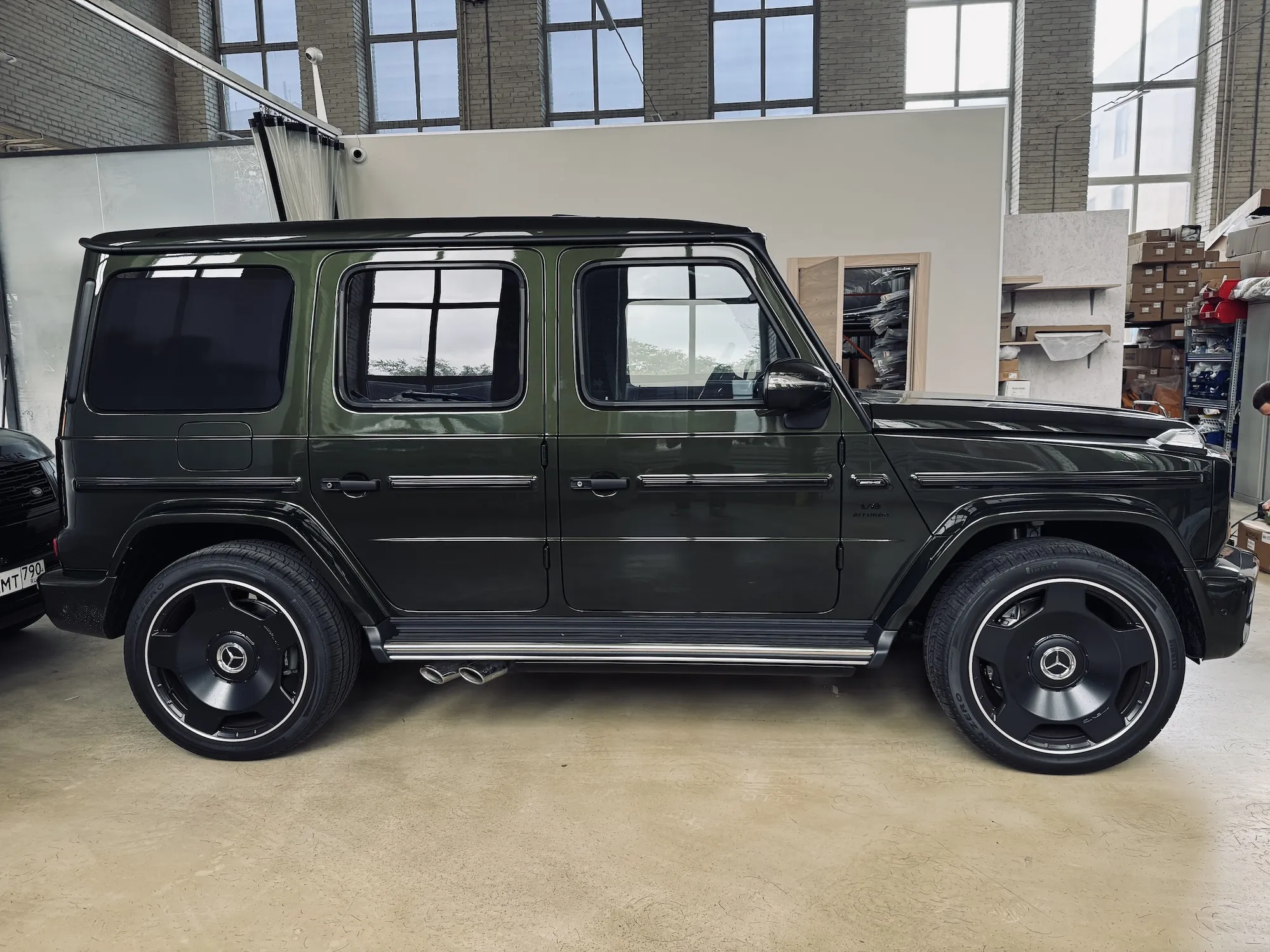 Электрические выдвижные пороги ats для Mercedes g class