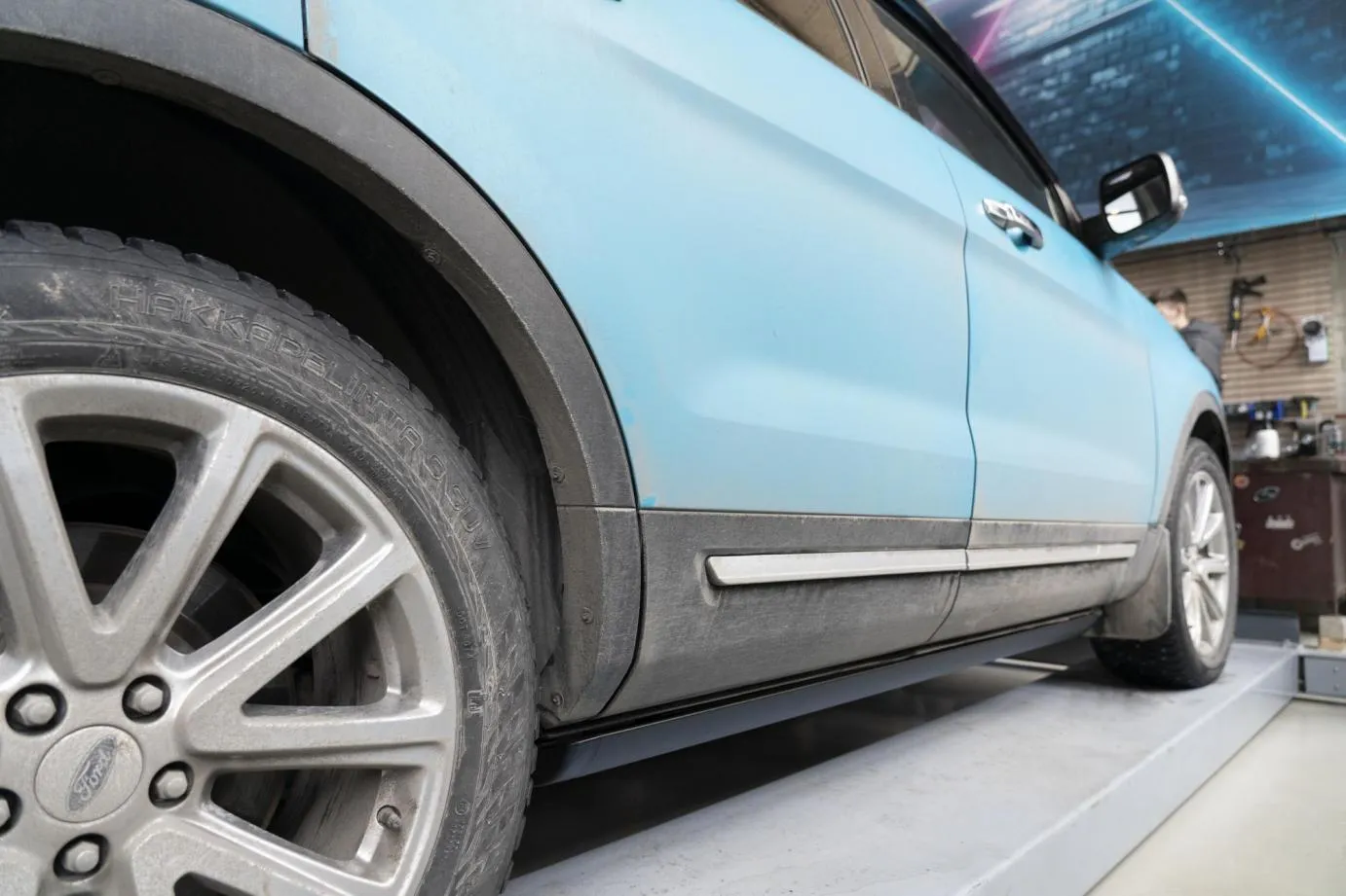 Выдвижные пороги ATS Ford Explorer V Рестайлинг