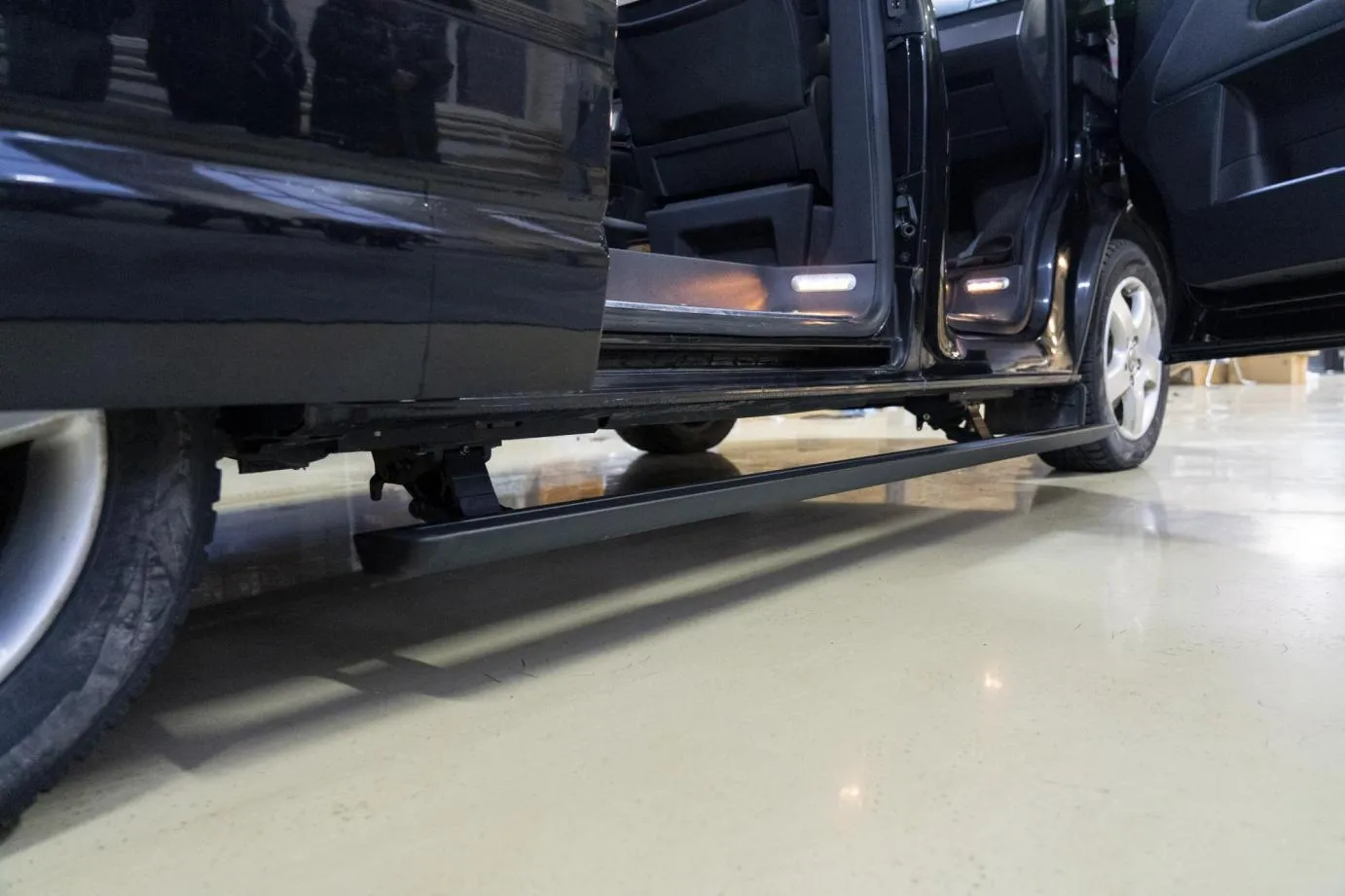 Электропороги ATS Volkswagen Multivan T5