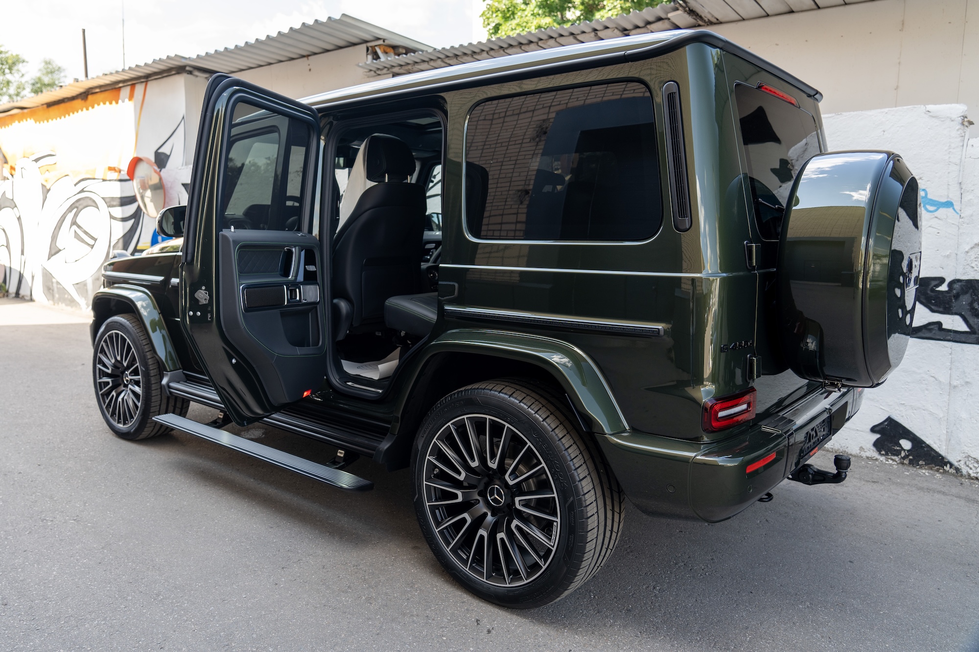 Электрические выдвижные пороги ats для Mercedes g class