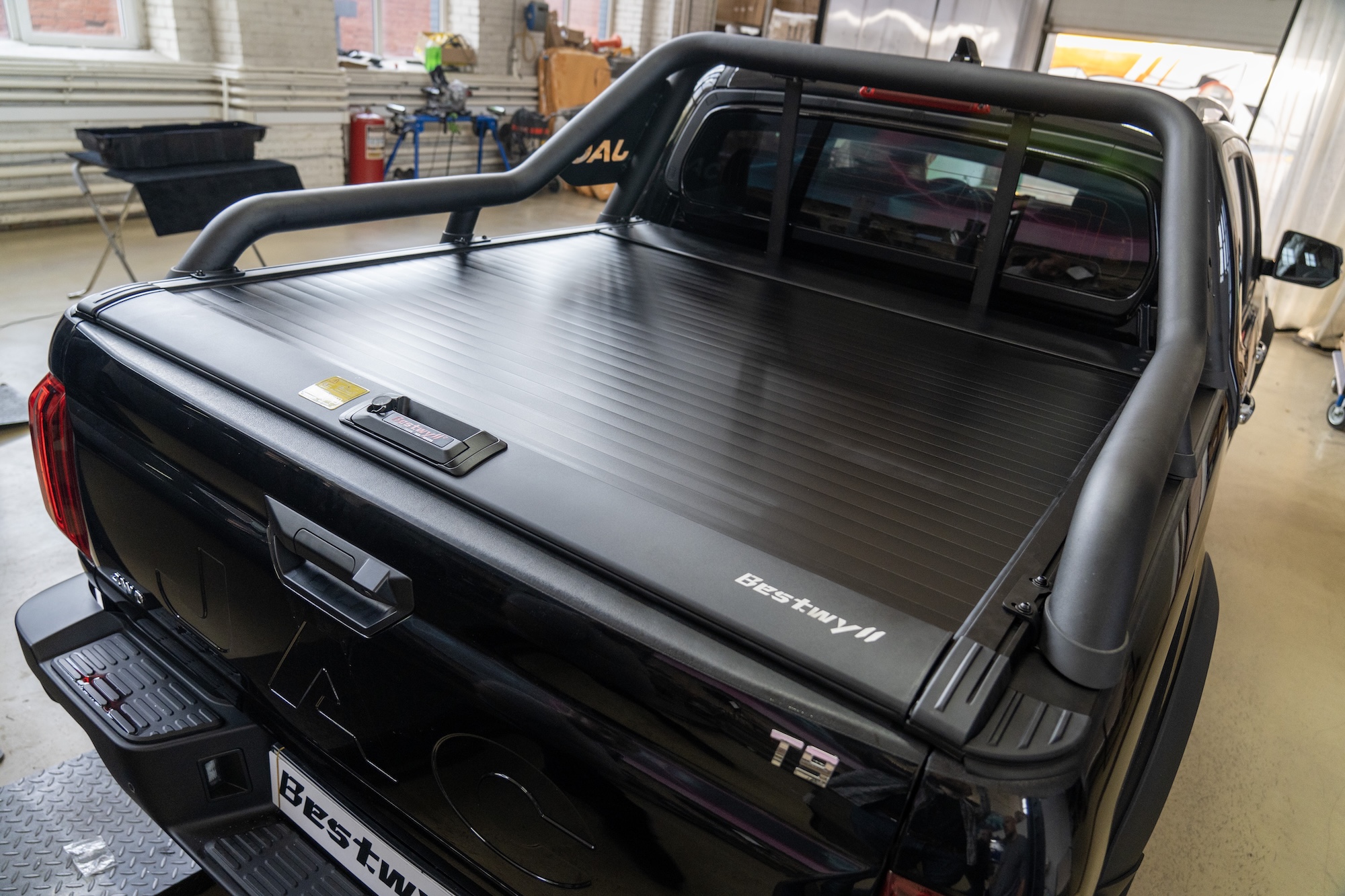 Механическая крышка кузова Bestwyll для Jac T9