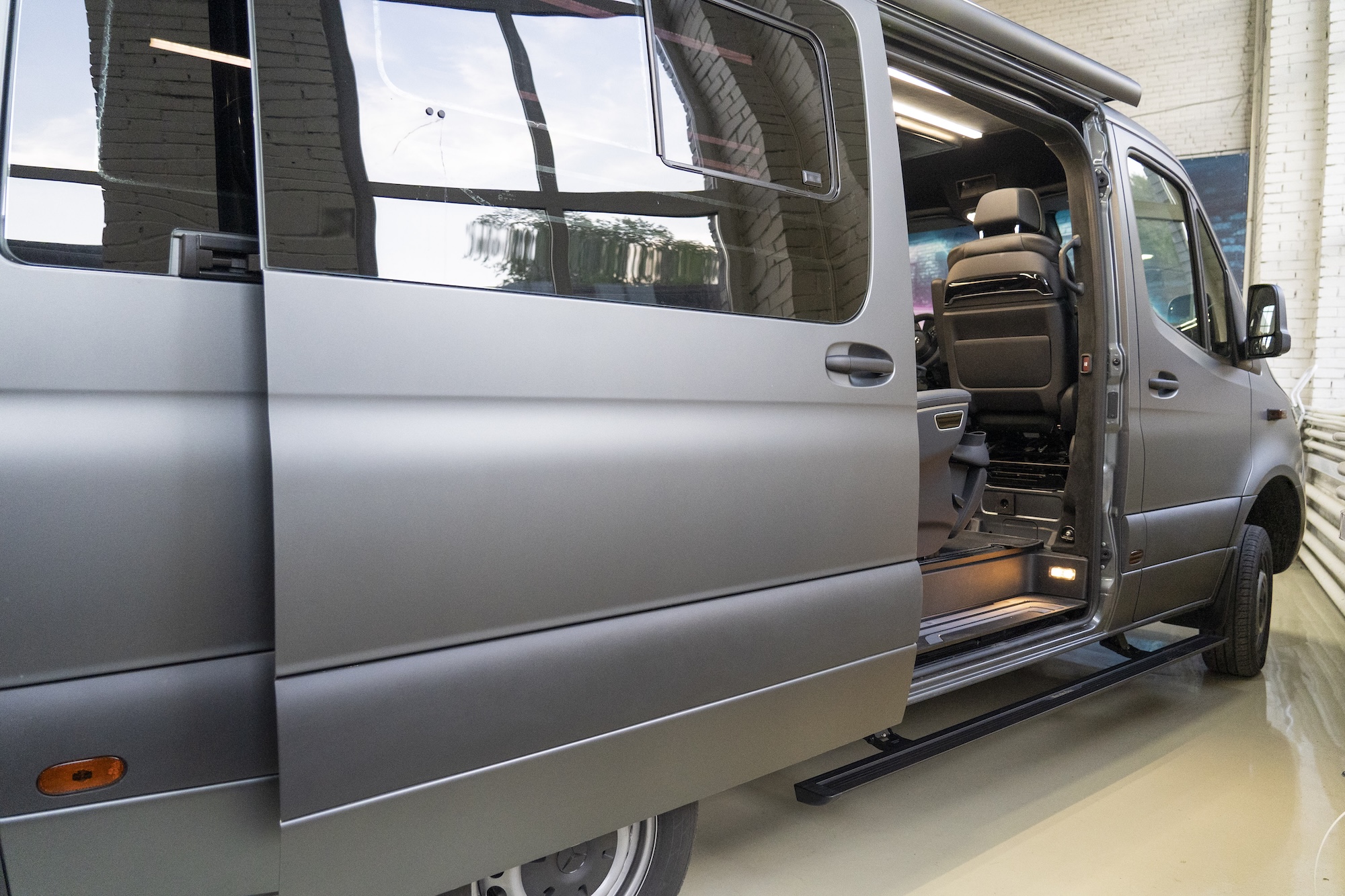 Выдвижные пороги ATS для Mercedes Sprinter