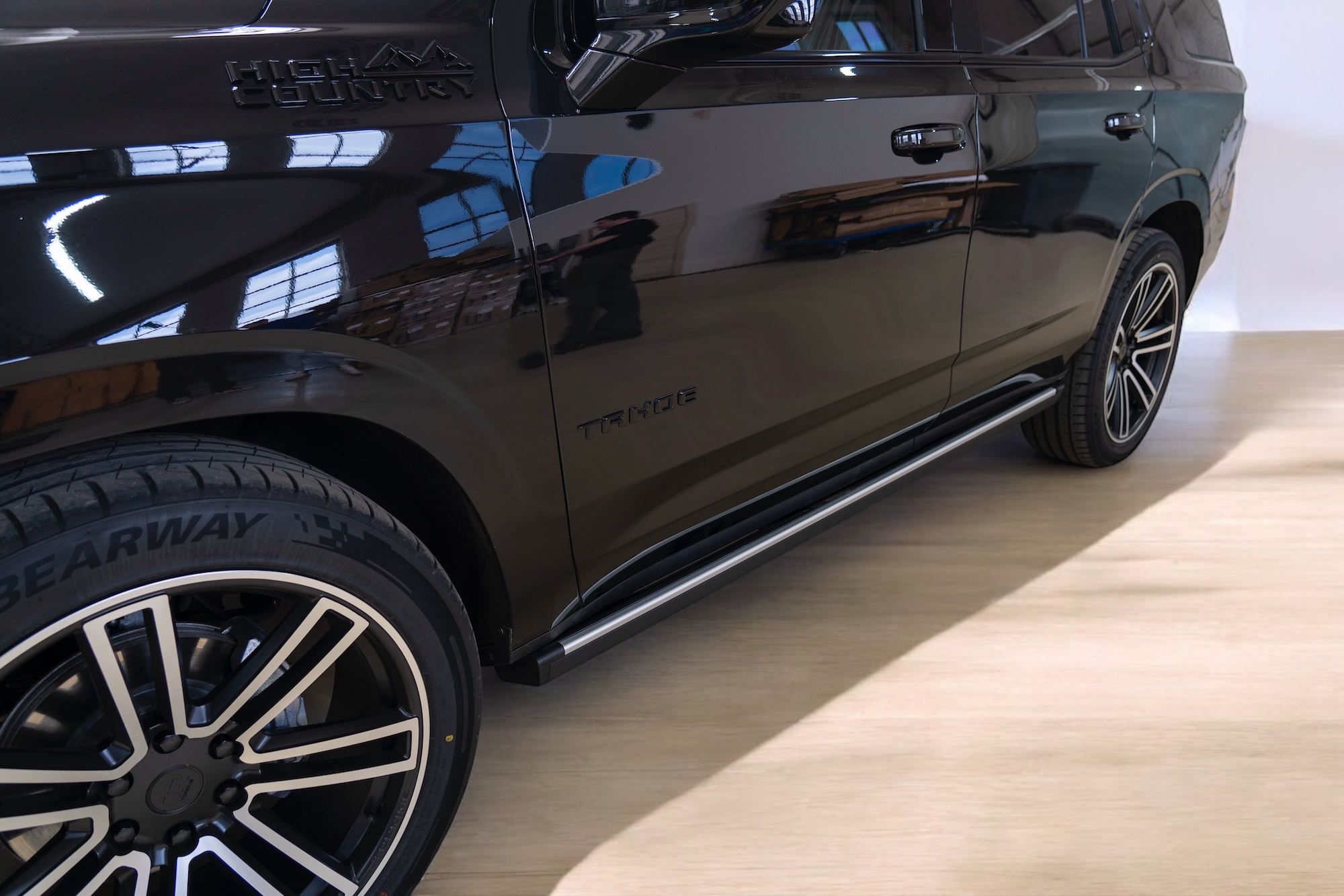 Выдвижные пороги ATS для Chevrolet Tahoe 5