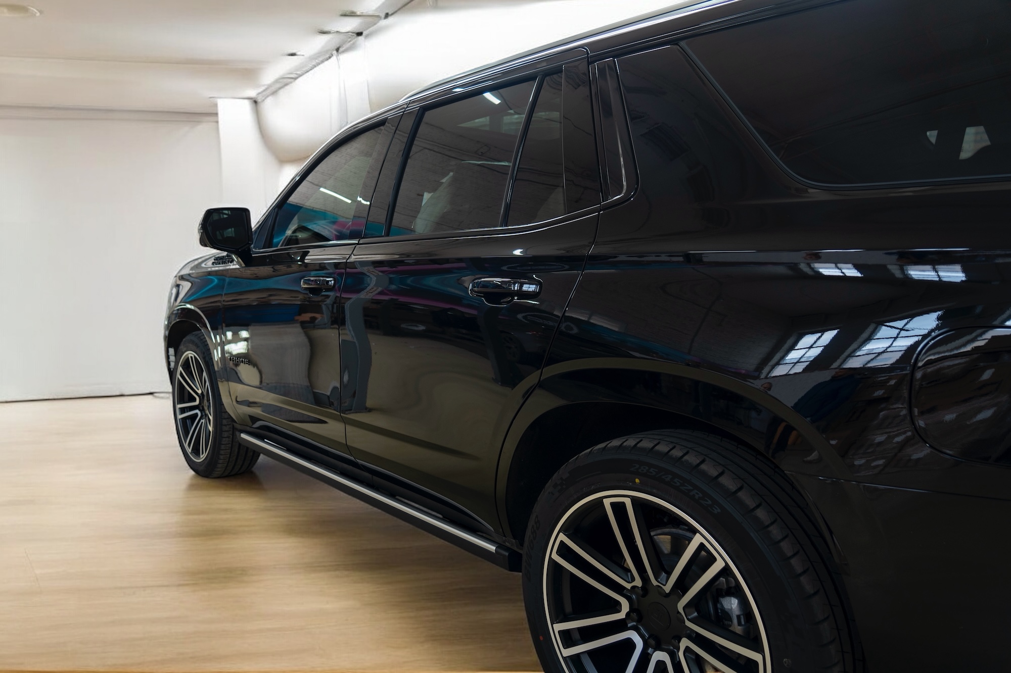 Выдвижные пороги ATS для Chevrolet Tahoe 5