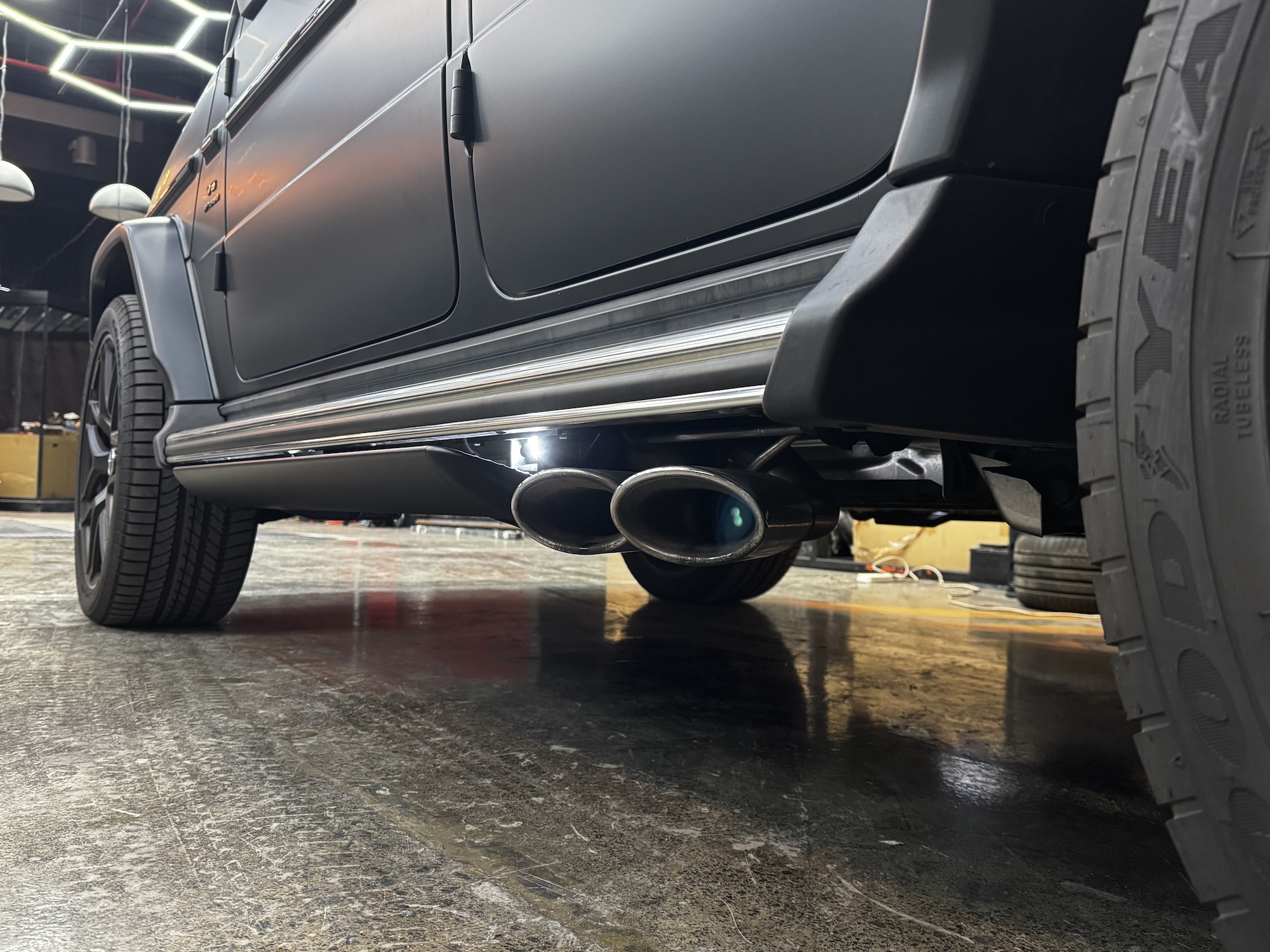 Электрические выдвижные пороги ats для Mercedes g class