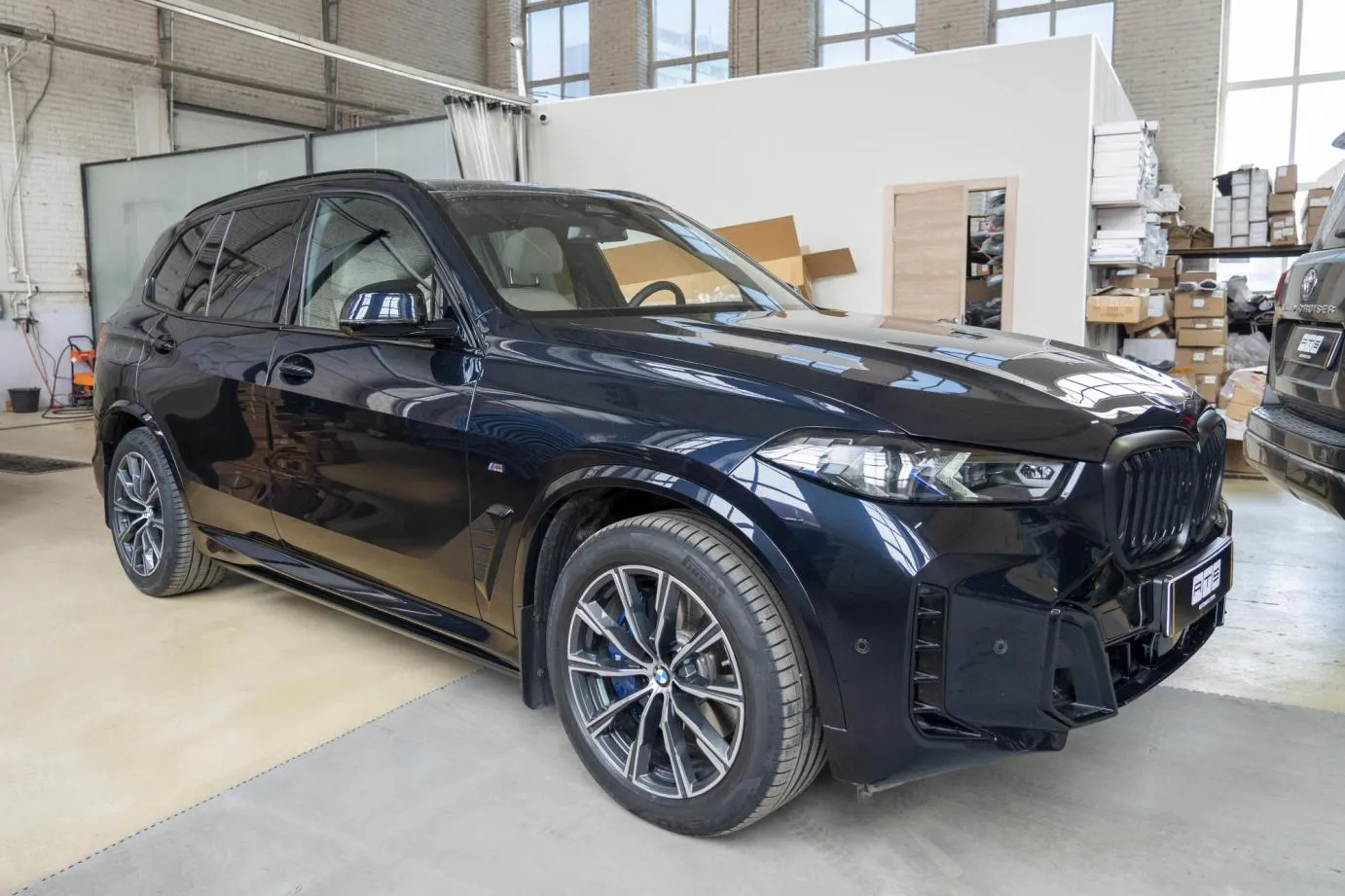 Доводчики дверей BMW X5