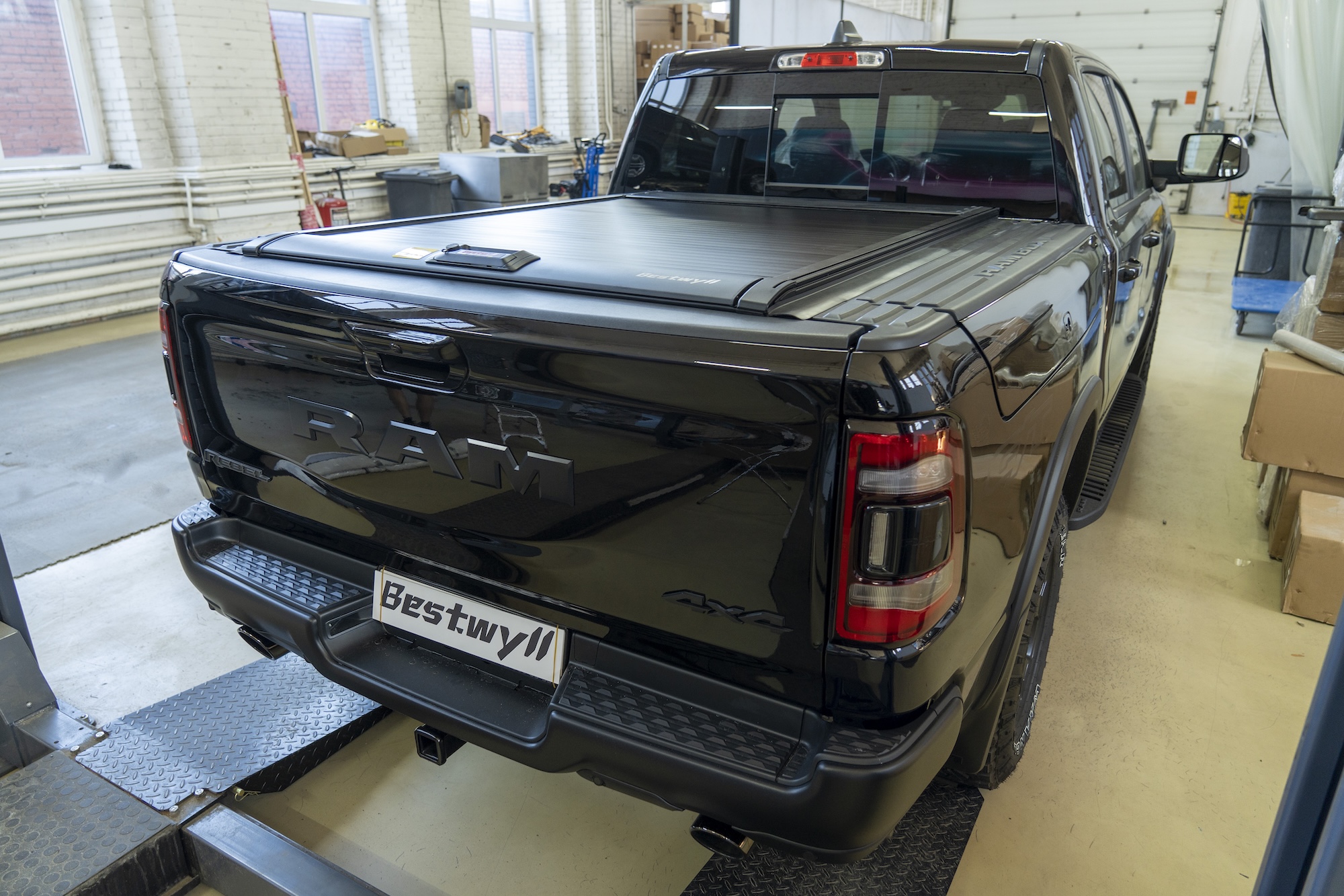 Механическая крышка кузова для Dodge Ram 1500 от bestwyll