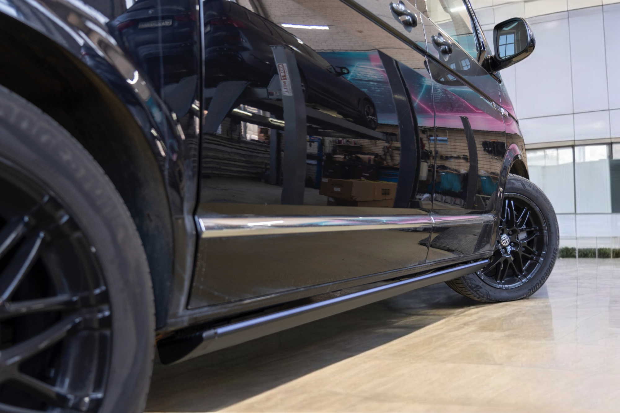 Электрические выдвижные пороги ATS для Volkswagen Multivan T6