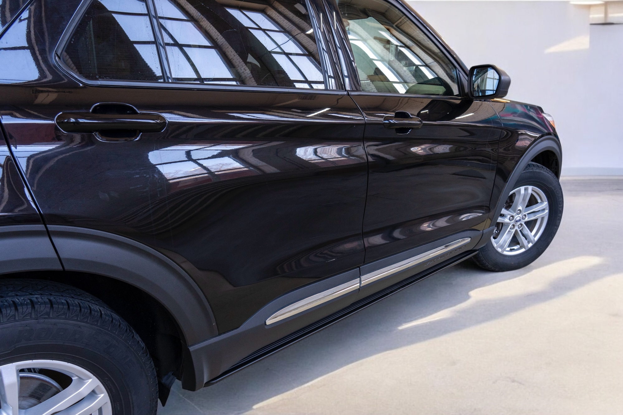 Выдвижные пороги ATS для Ford Explorer 6