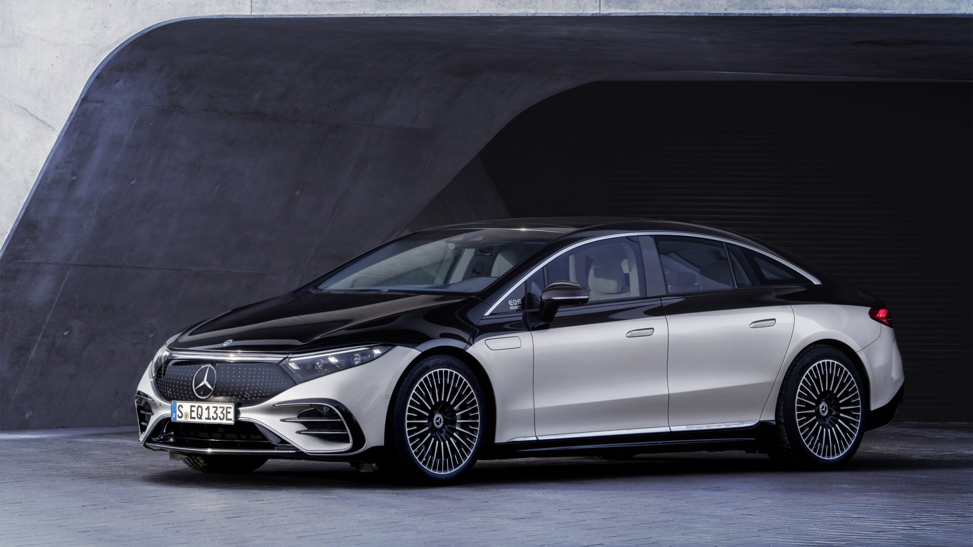 Доводчики дверей Mercedes-Benz EQS